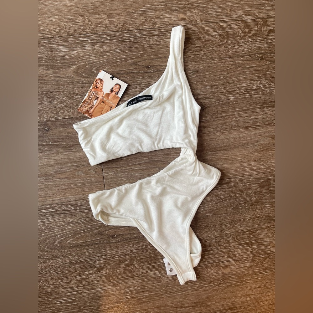 Naked Wardrobe Cutout Body suit | WHITE